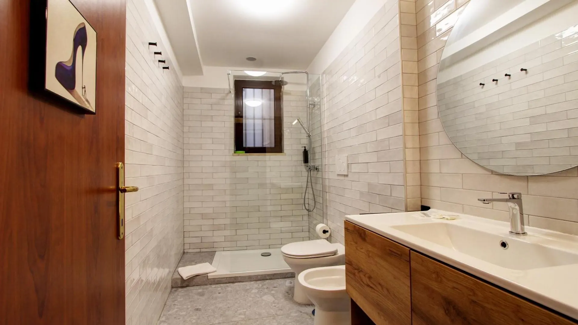 San Lorenzo Elegante Loft Rome Apartment